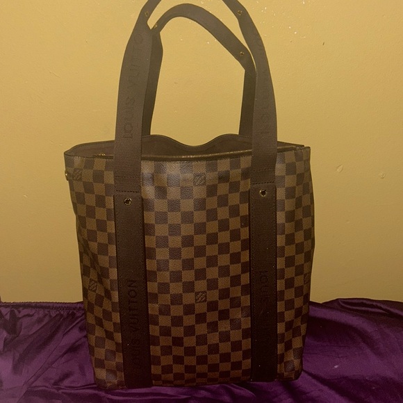 Handbags - Great condition, worn under 5 times. Louis Vuitton Cabas Beaubourg tote bag